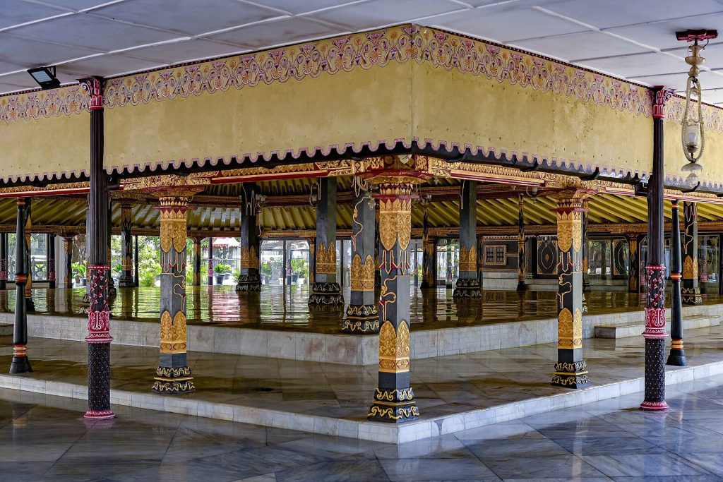 Kraton Ngayogyakarta Hadiningrat: The Royal Palace of Yogyakarta 2 Kraton Ngayogyakarta Hadiningrat