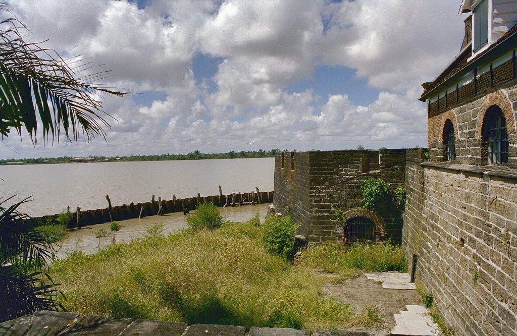 Fort Zeelandia: A Historic Fortress and Museum in Suriname 1 Fort Zeelandia