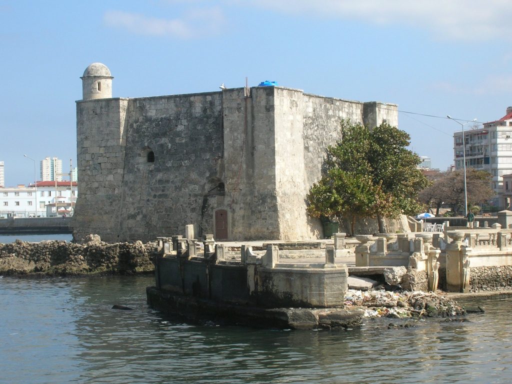 Torreón de la Chorrera: A Coastal Fortification in Havana, Cuba 1 Torreón de la Chorrera