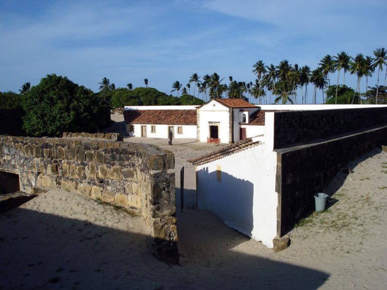 Fort Orange: A Dutch and Portuguese Fortification in Brazil