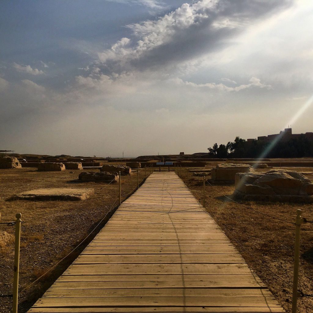 Palace of Darius in Susa: An Achaemenid Royal Complex in Iran 2 Palace of Darius in Susa