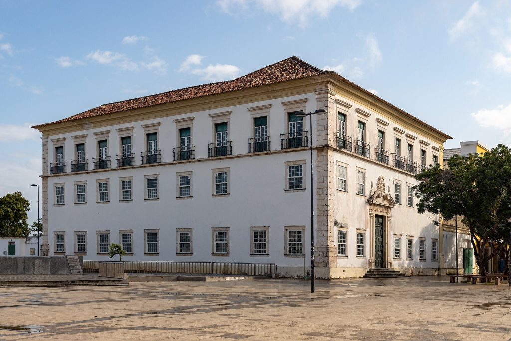 Archbishop's Palace of Salvador: An Episcopal Residence in Brazil 1 Archbishop's Palace of Salvador