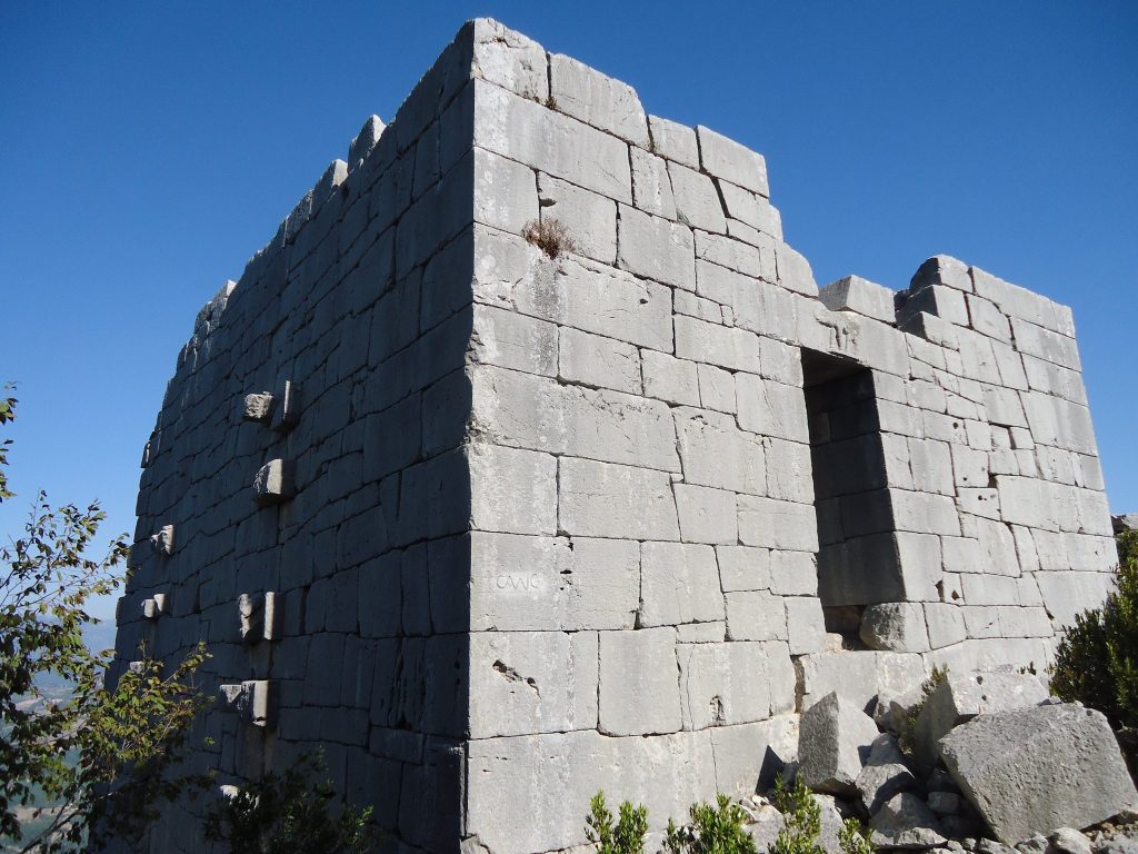 Karasis Fortress: A Seleucid Stronghold in Cilicia 1 Karasis fortress