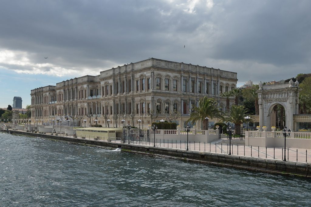 Çırağan Palace: An Ottoman Waterfront Palace in Istanbul 1 Çırağan Palace