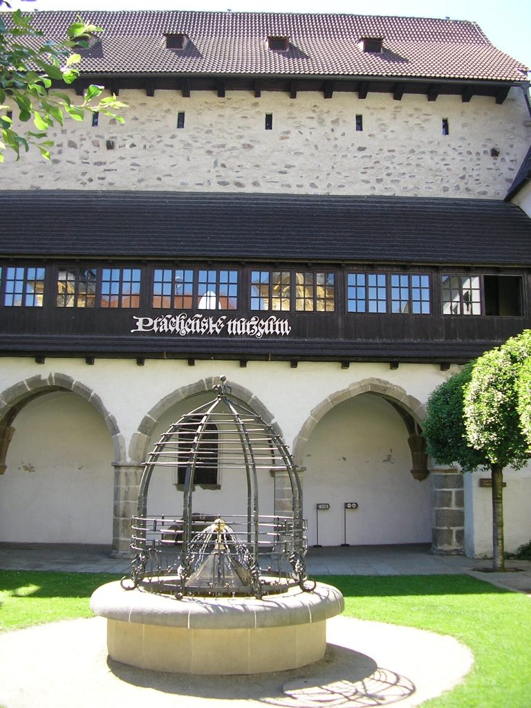 Castle in Písek: A Gothic Royal Castle in Czechia 3 Castle in Písek