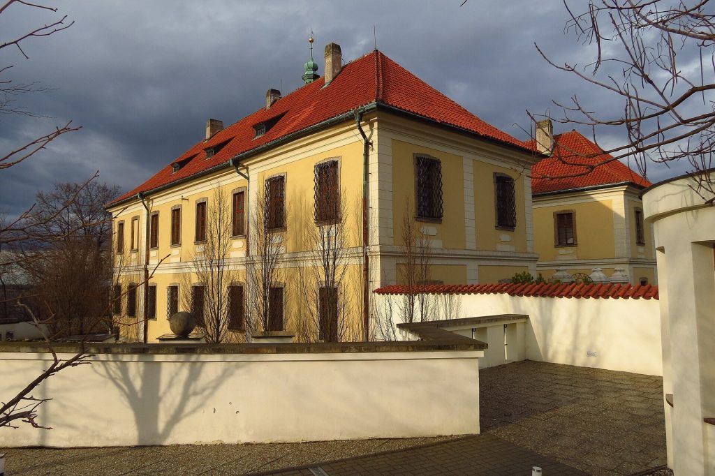 Kladno Chateau: A Gothic Fortress Transformed into a Baroque Estate Residence 2 Kladno Chateau