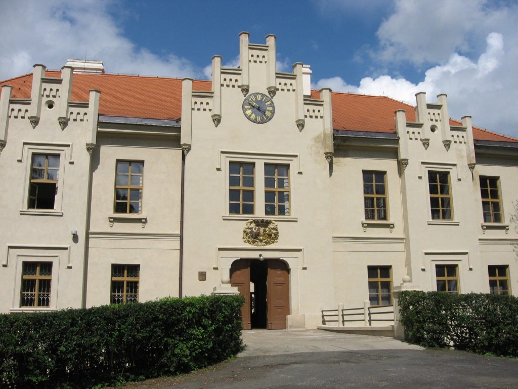 Castle Hradiště (Blovice): A Noble Chateau and Cultural Monument in Czechia 1 Castle Hradiště (Blovice)