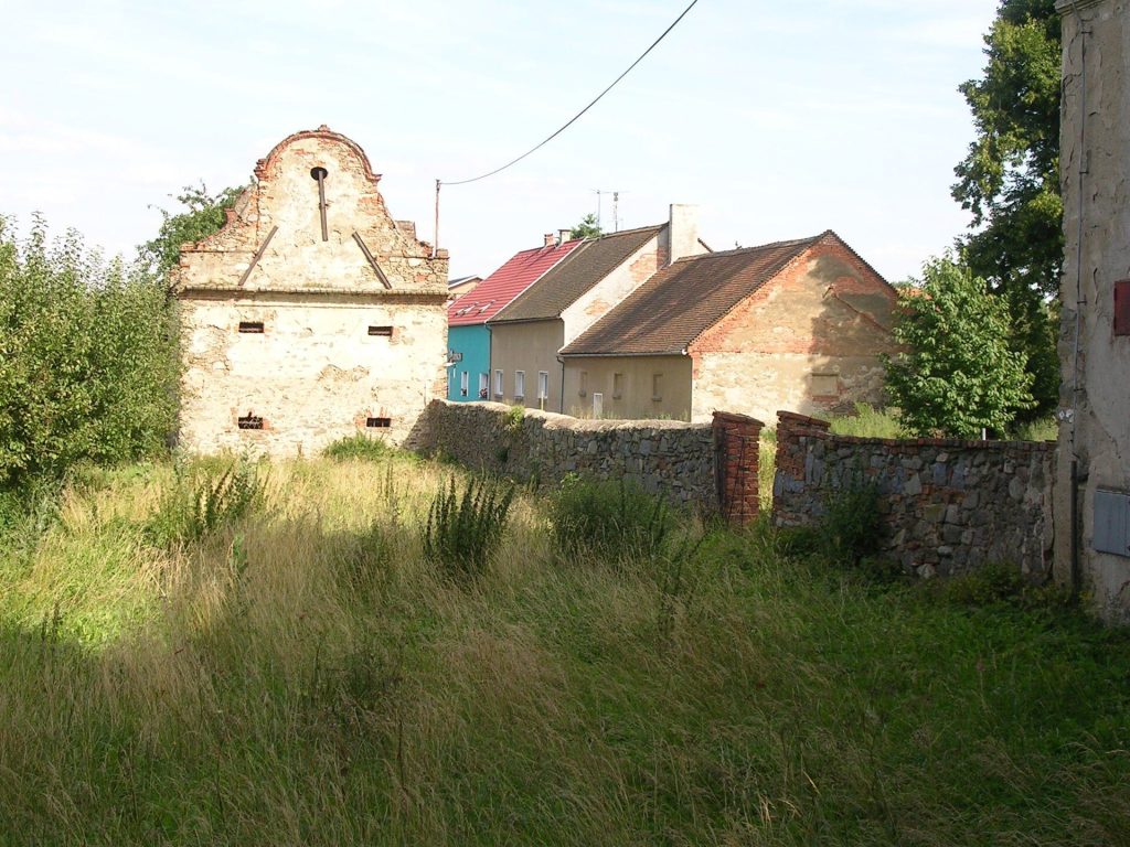 Příčovy Castle: A Baroque Estate Complex in Czechia 4 Příčovy Castle