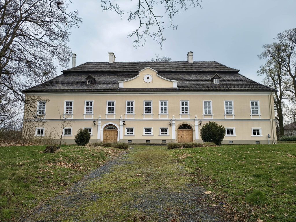 Zámek Jeseník nad Odrou: A Baroque Country Château in Czechia 1 Zámek Jeseník nad Odrou