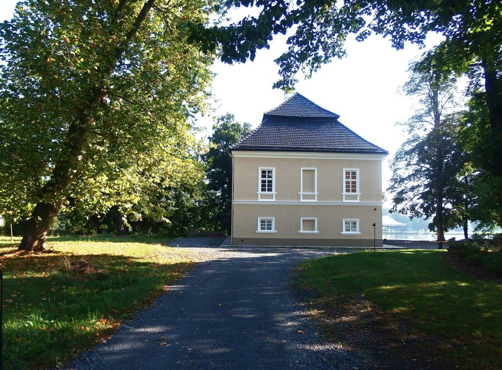 Zámek Jeseník nad Odrou: A Baroque Country Château in Czechia 2 Zámek Jeseník nad Odrou