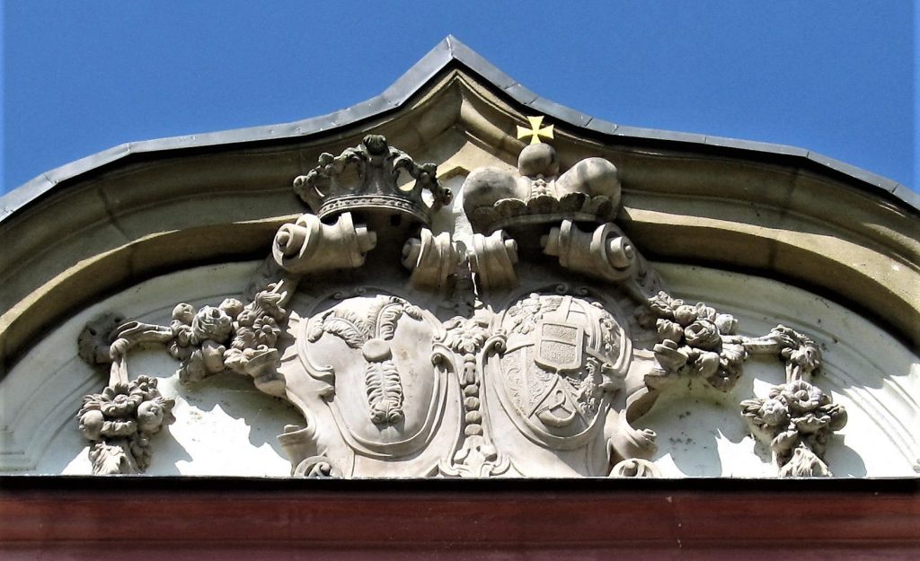 Kunín Castle: A Baroque Rural Seat and Educational Landmark in Czechia 2 Kunin Castle