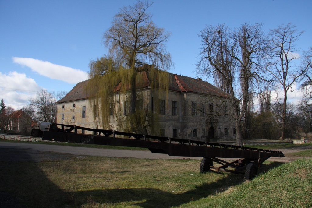 Toužetín Castle: A Baroque Castle on a Medieval Fortress Site 3 Toužetín Castle