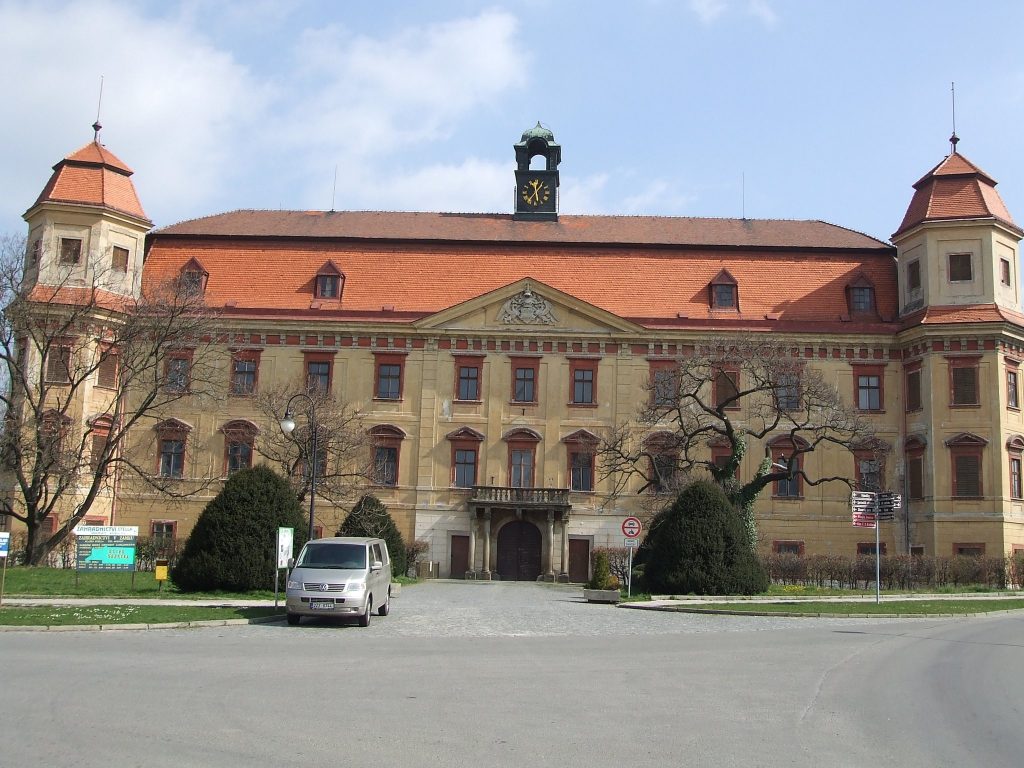 Holešov Castle: An Early Baroque Residence and Cultural Center in Czechia 2 Holešov Castle
