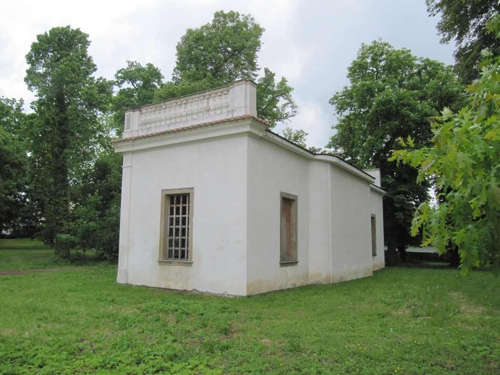 Zásmuky Castle: A Renaissance and Baroque Noble Residence in Czechia 2 Zásmuky Castle