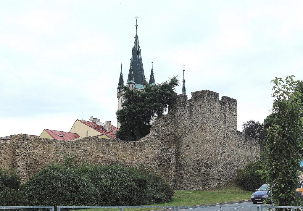 City Walls of Tachov: Medieval Fortifications of a Bohemian Royal Town 4 City walls of Tachov