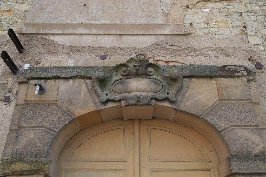 Tuchoměřice Château: A Renaissance and Jesuit Residence in Czechia 2 Tuchoměřice Château
