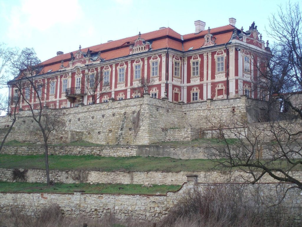 Stekník Castle: A Rococo Château in Czechia 1 Stekník Castle