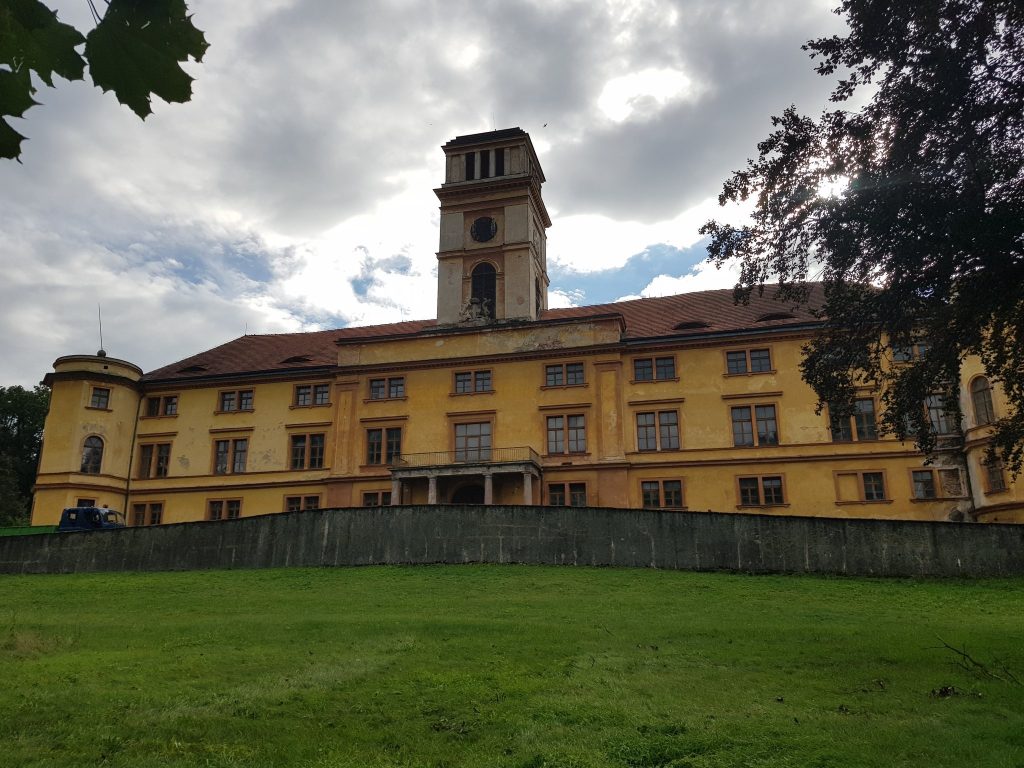 Nalžovy Castle: A Renaissance Estate Residence in Czechia 2 Nalžovy Castle