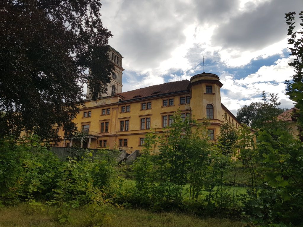 Nalžovy Castle: A Renaissance Estate Residence in Czechia 4 Nalžovy Castle
