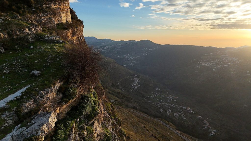 Fortress of Niha: A Medieval Cave Stronghold in Lebanon 4 Fortress of Niha