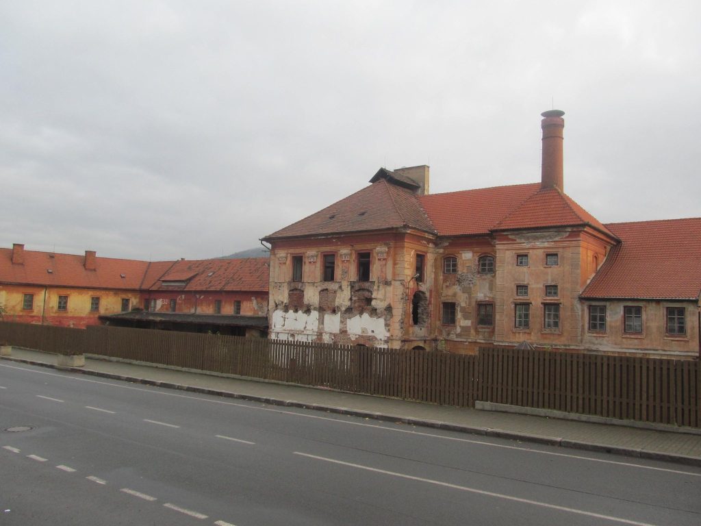 Jince Castle: A Renaissance and Baroque Chateau in Czechia 2 Jince Castle