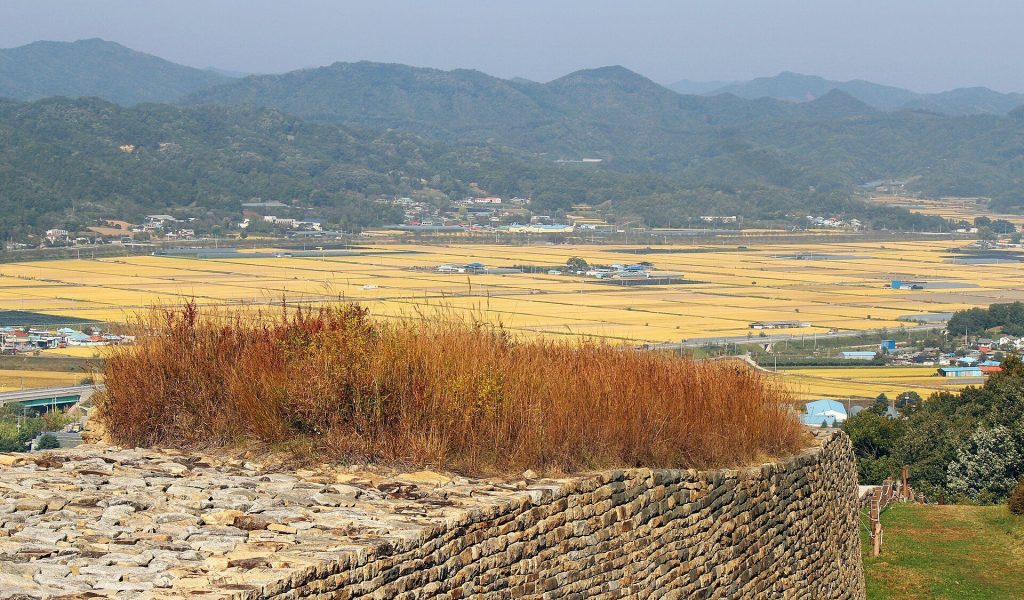 Samnyeonsanseong: A Silla Mountain Fortress in South Korea 2 Samnyeonsanseong