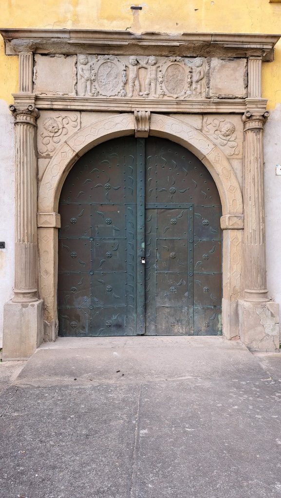 Zámek Dívčí Hrad