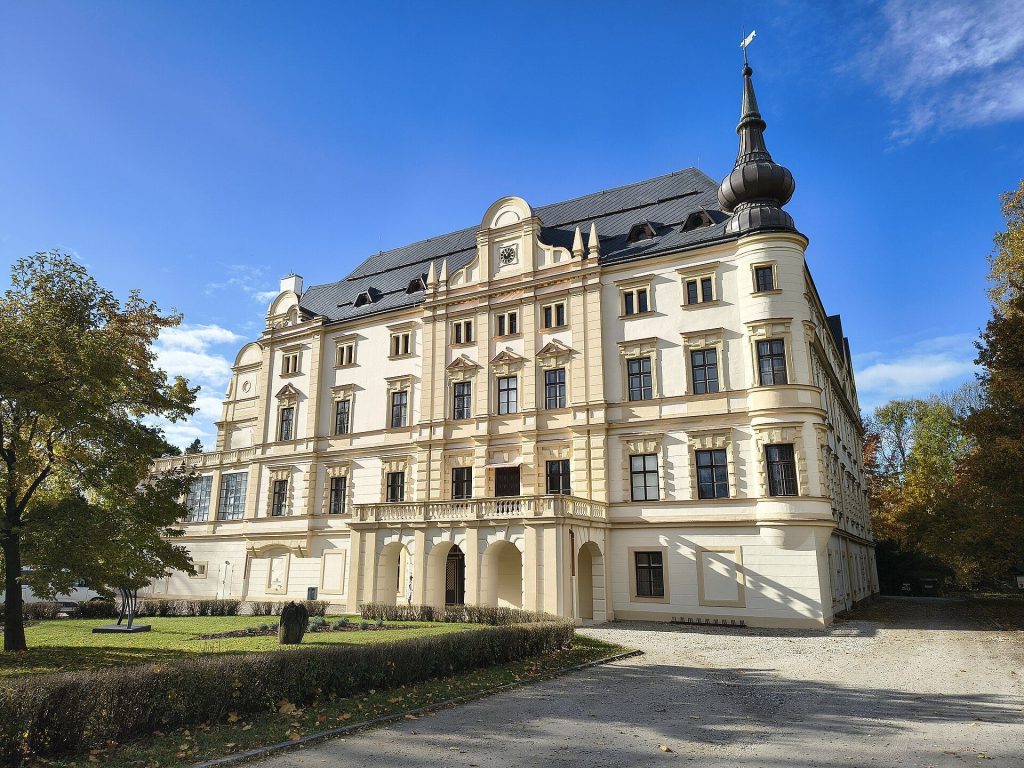 Castle in Bartošovice