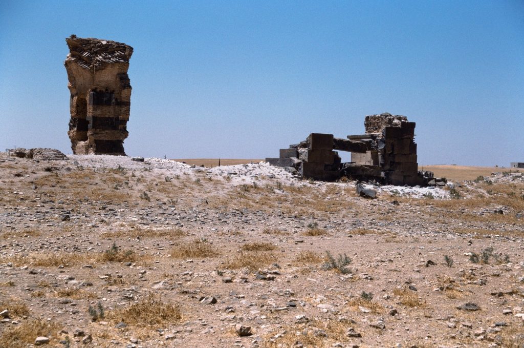 Qasr ibn Wardan: A Byzantine Palace, Church, and Military Complex in Syria 3 Qasr ibn Wardan