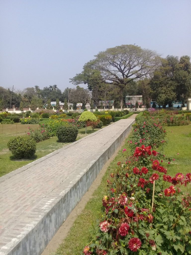Tajhat Palace: A Historic Royal Residence and Museum in Bangladesh 2 Tajhat Palace