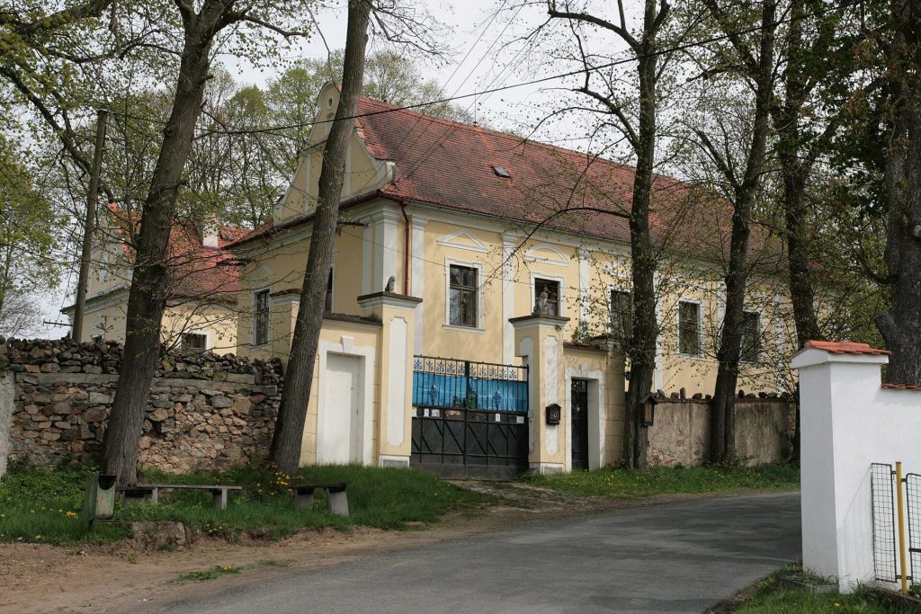Otín Castle: A Renaissance Chateau in Czechia 5 Otín Castle