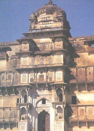 Pravin Rai Mahal: A Palace in Orchha, India 1 Pravin Rai Mahal