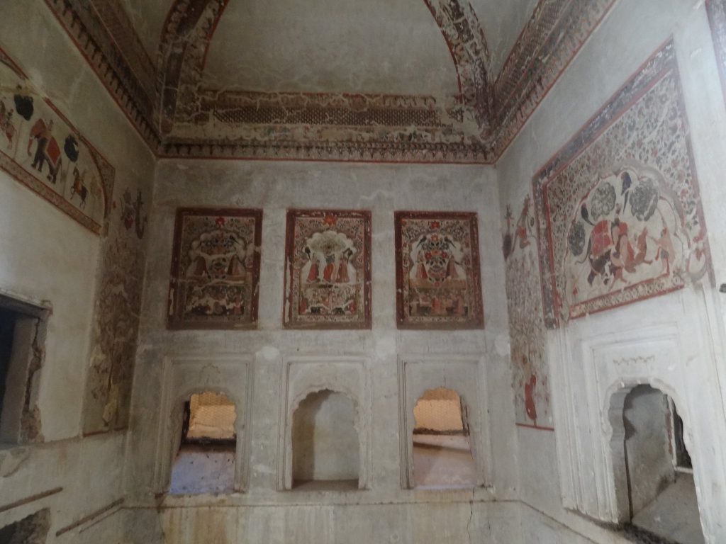 Pravin Rai Mahal: A Palace in Orchha, India 3 Pravin Rai Mahal
