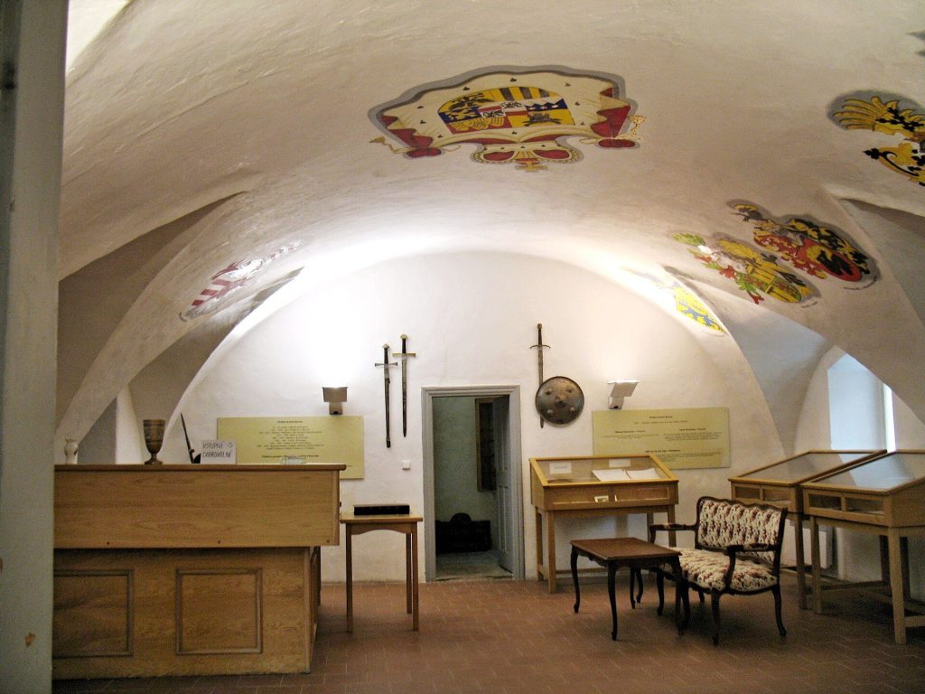 Brozany: A Renaissance Fortress and Chateau in Czechia 3 Brozany