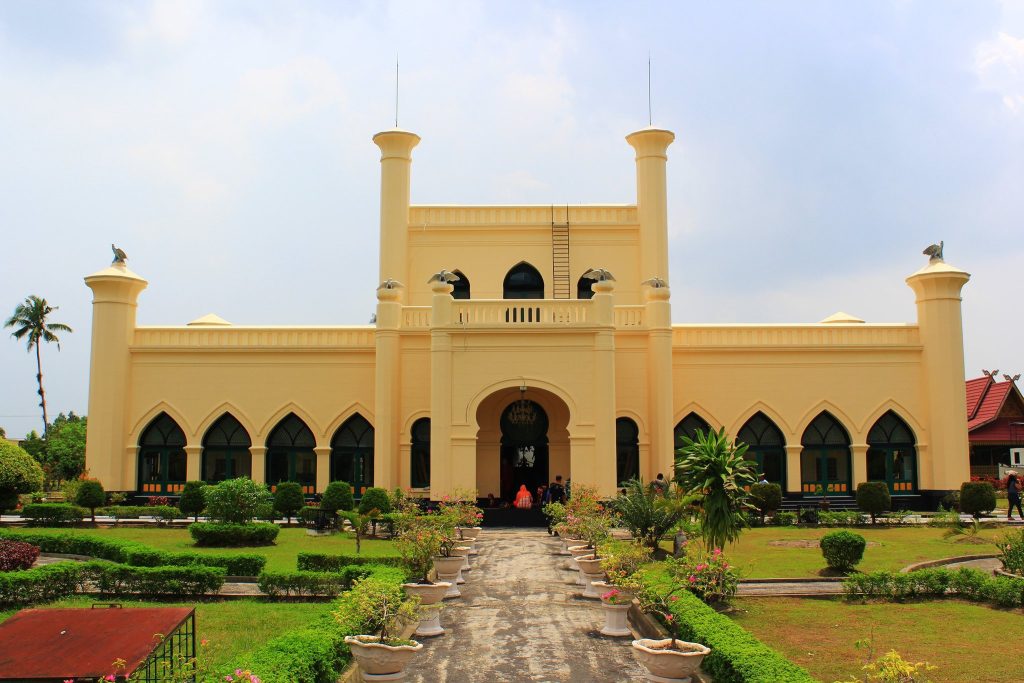 Siak Sri Indrapura Palace: Royal Seat of the Siak Sultanate in Indonesia 1 Siak Sri Indrapura palace