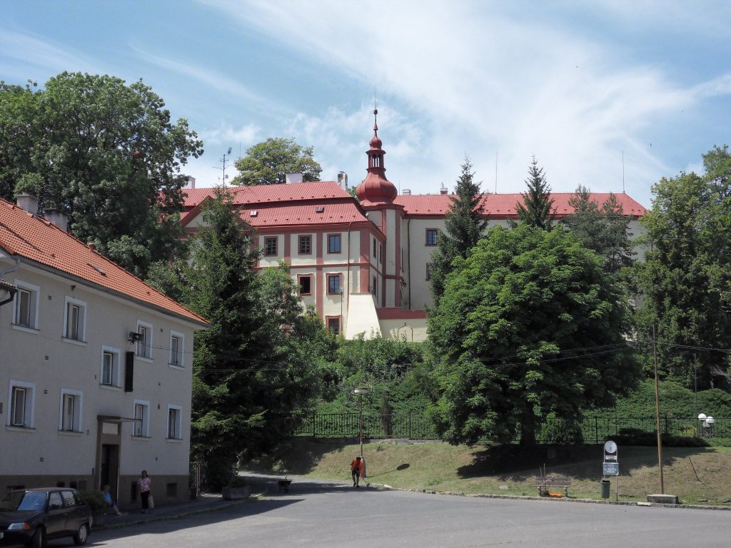 Castle Bezdružice: A Medieval Castle and Chateau in Czechia 2 Castle Bezdružice