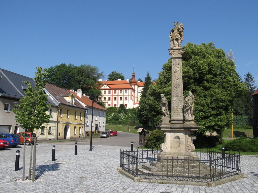 Castle Bezdružice: A Medieval Castle and Chateau in Czechia 4 Castle Bezdružice