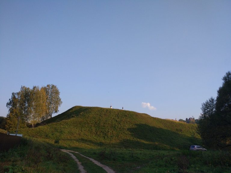 Maloyaroslavets Fortress: A Medieval Fortified Settlement in Russia