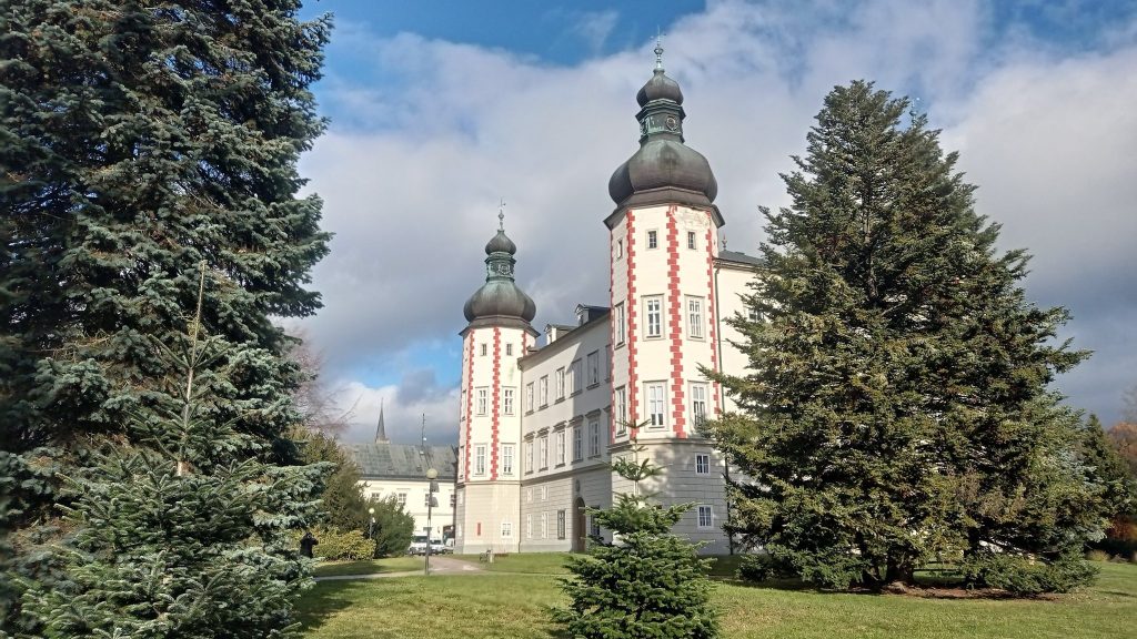 Vrchlabí Castle: An Early Renaissance Residence in Czechia 2 Vrchlabí Castle
