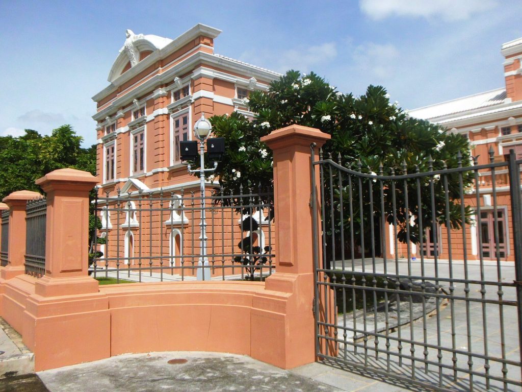 Saranrom Palace: A Former Royal Residence and Foreign Affairs Headquarters in Bangkok 1 Saranrom Palace