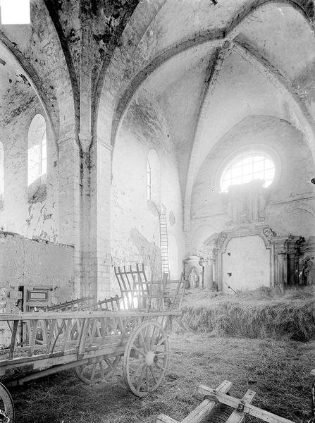 Abbaye de Fontmorigny: A Cistercian Abbey in France 1 Abbaye de Fontmorigny