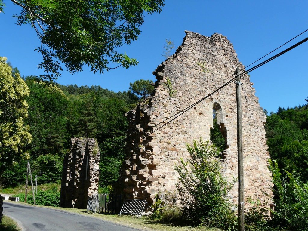 Monastère du Coyroux: A Medieval Cistercian Women’s Monastery in France 5 Monastère du Coyroux