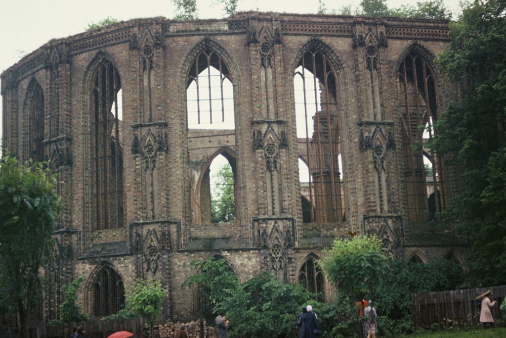 Church of St. Mary in Chojna: A Gothic Hall Church in Poland 3 Church of St. Mary in Chojna