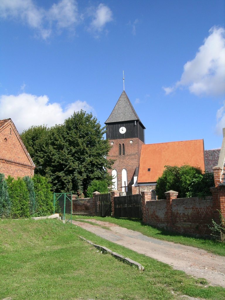 Saint James Church in Ostrowite: A Gothic Parish Church in Poland 3 Saint James church in Ostrowite