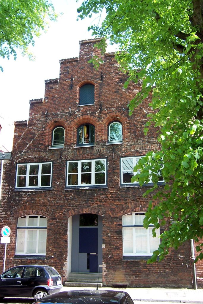 Michaeliskonvent: A Late-Medieval Religious Community in Lübeck 1 Michaeliskonvent