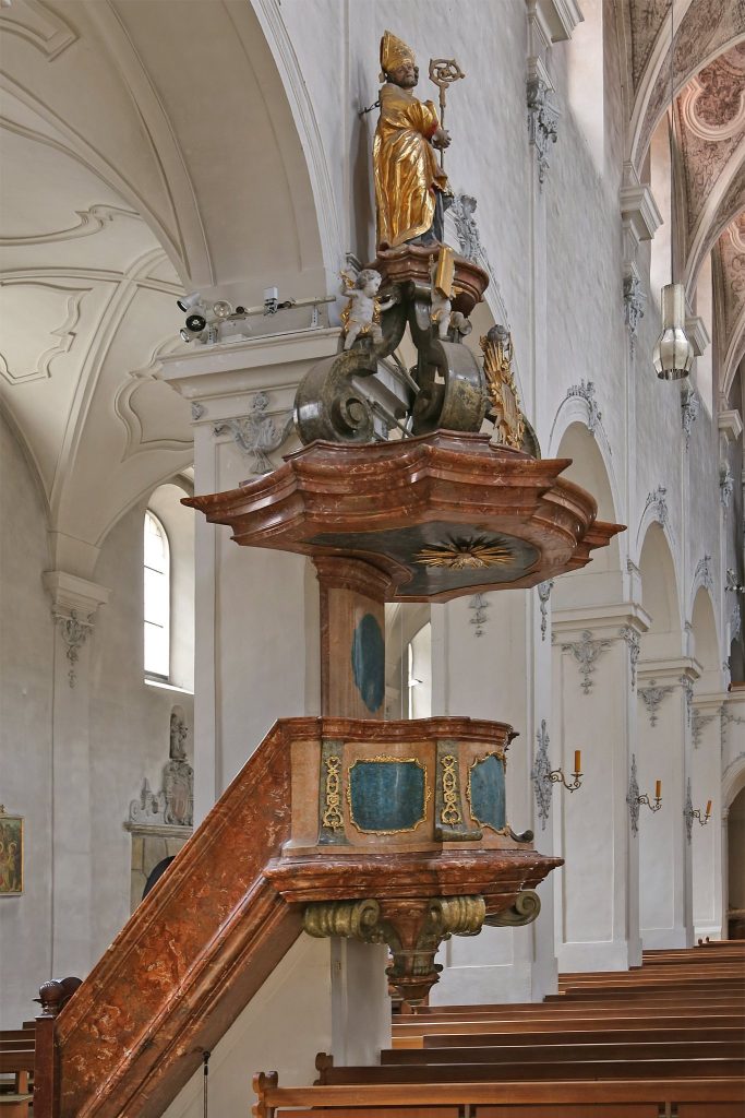 Niedermünster: A Former Imperial Abbey in Regensburg 3 Niedermünster