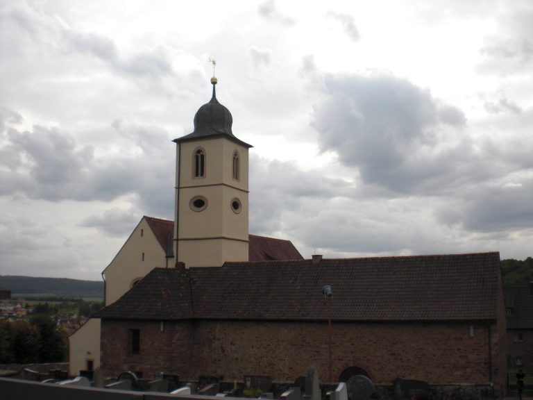 Pfarrkirche: Former Benedictine Abbey and Parish Church in Aura an der Saale