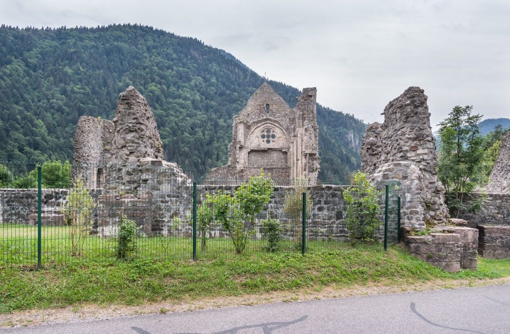Aulps Abbey: A Cistercian Monastery and Ecclesiastical Lordship in France 2 Aulps Abbey