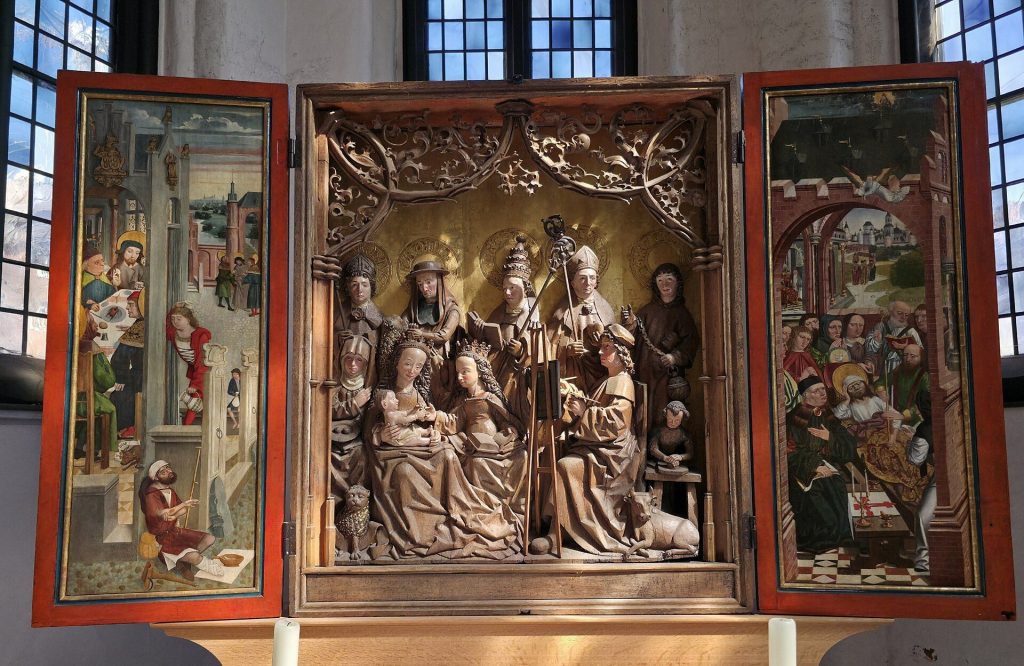 St. James' Church: A Medieval Lutheran Landmark in Hamburg 2 St. James' Church