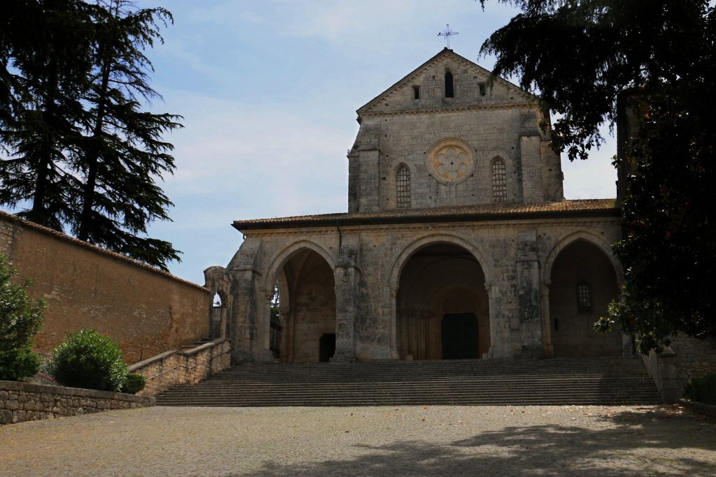 Casamari Abbey: A Cistercian Monastery in Italy 1 Casamari Abbey